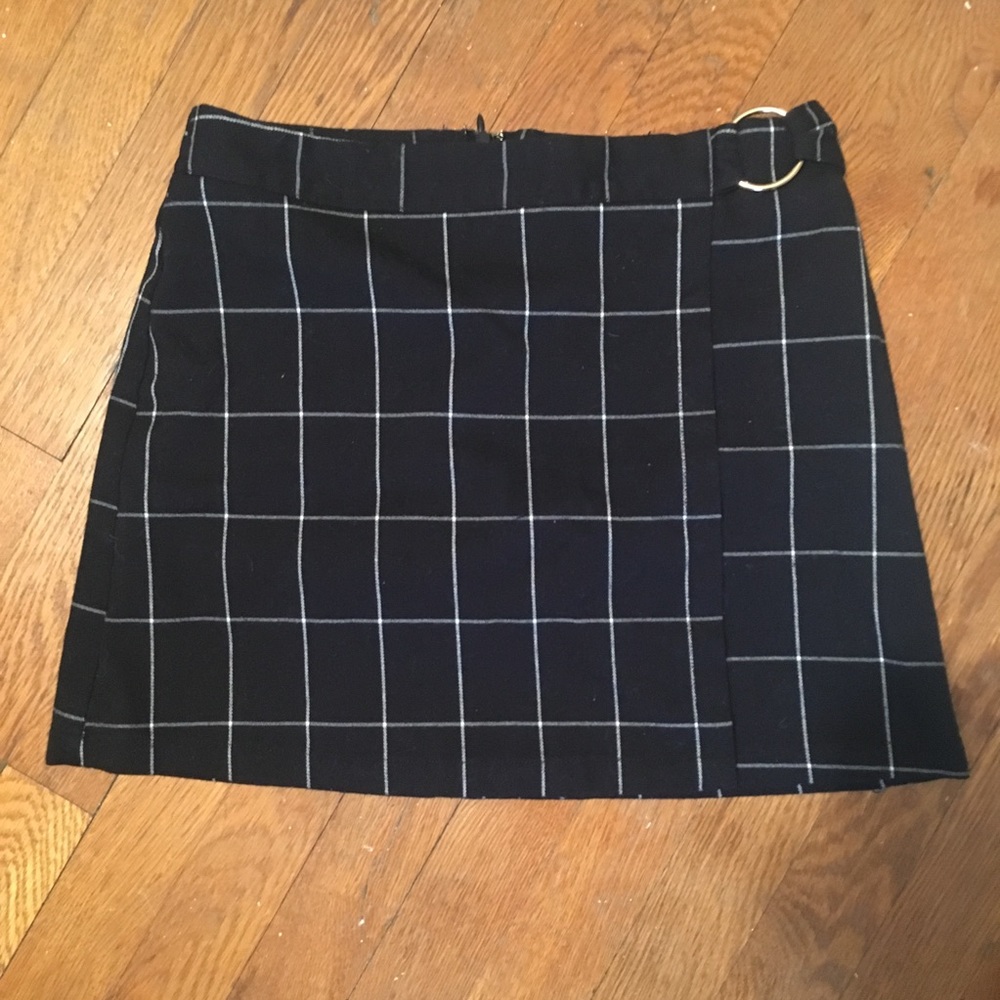 Forever21 | plaid skirt